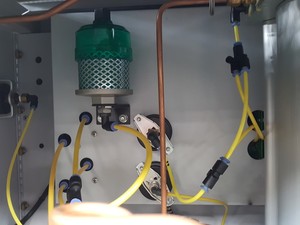 Thumbnail image of Peak Scientific High Purity Nitrogen Generator Model - NM30LA Lab