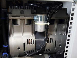 Thumbnail image of Peak Scientific High Purity Nitrogen Generator Model - NM30LA Lab