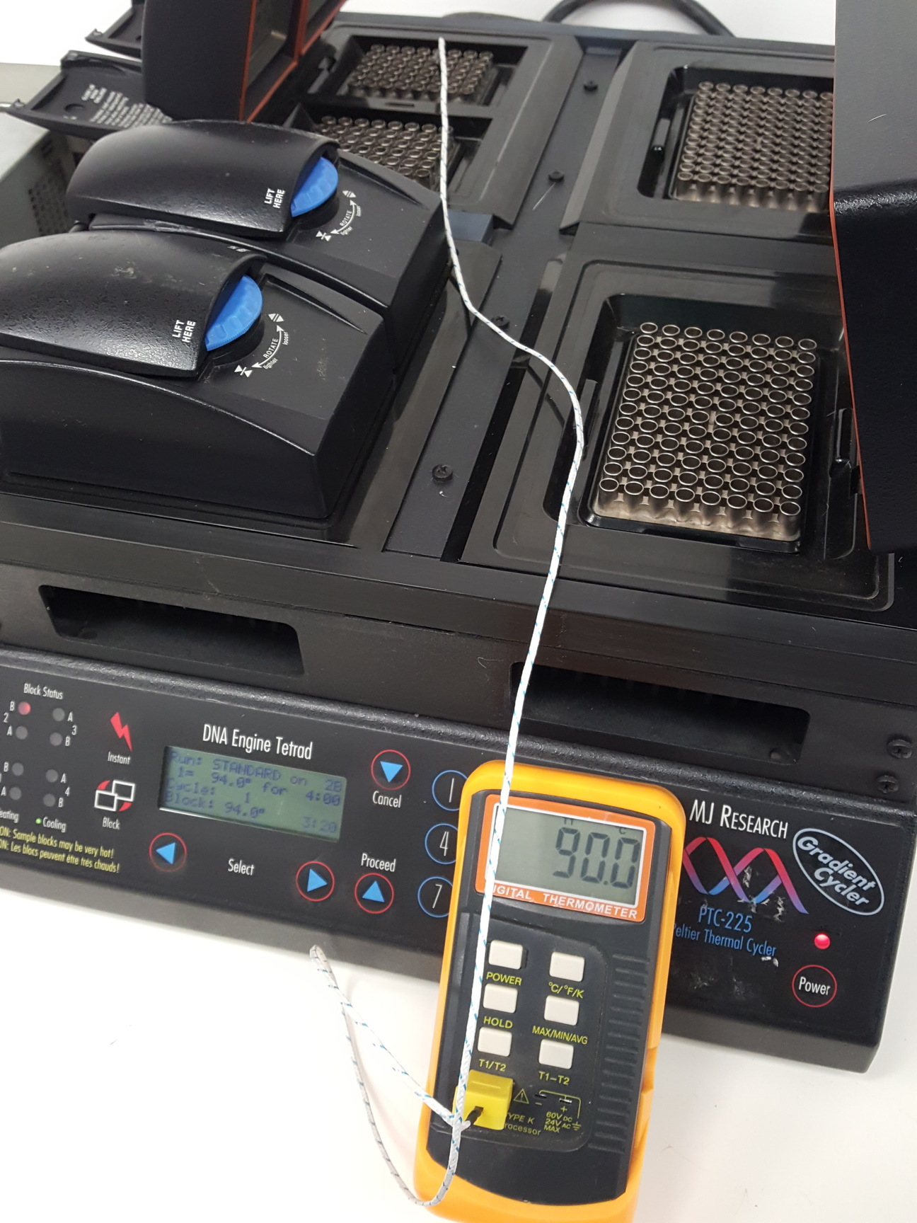 Image of MJ Research Peltier Thermal Cycler PTC-225 & RM200HA100 Power Supply Lab