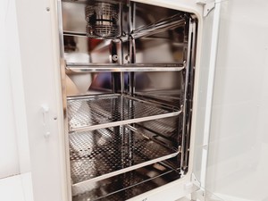Thumbnail image of Thermo Scientific HERAcell 150i C02 Laboratory Incubator Lab