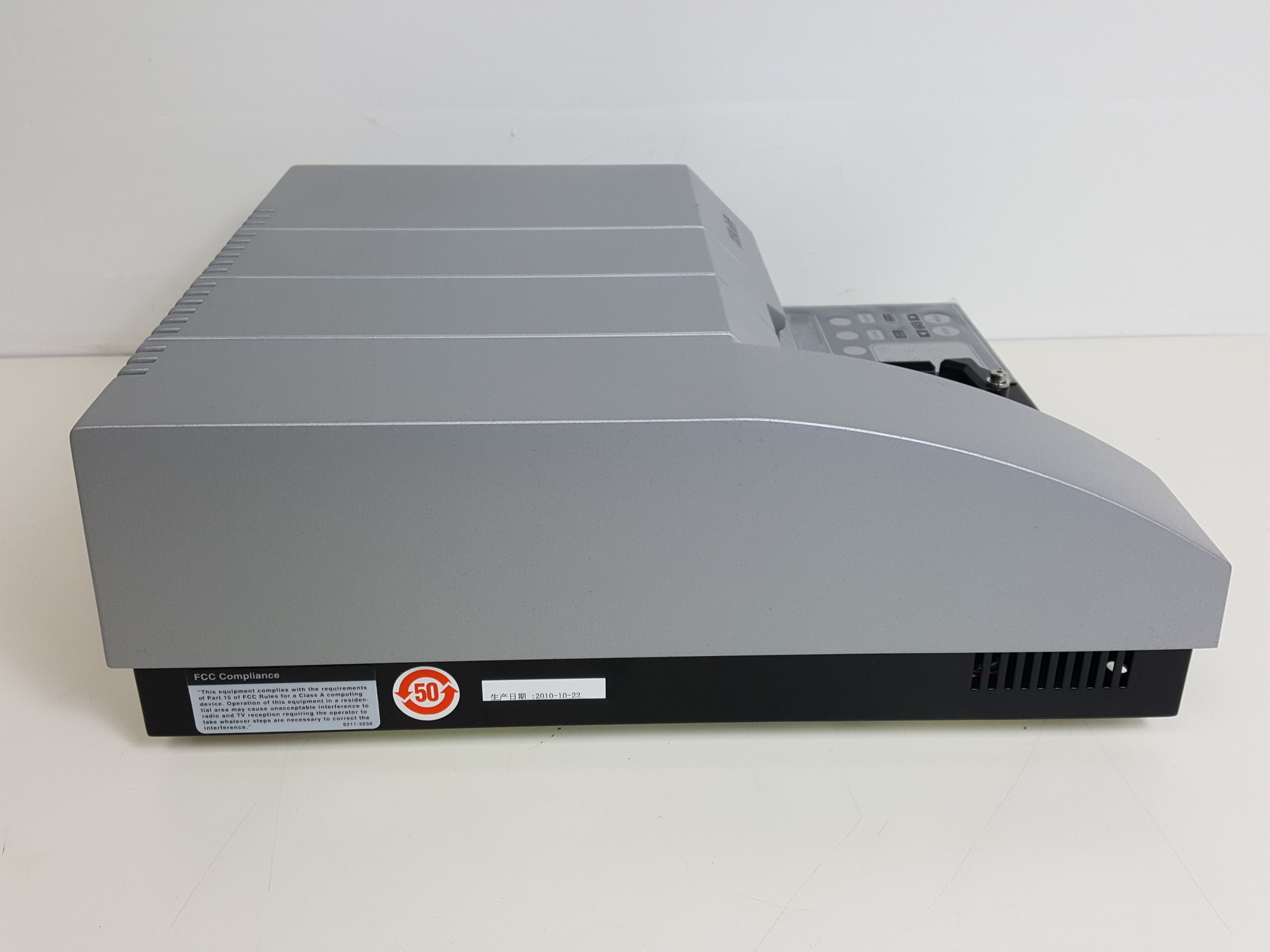 Image of BioTek EL800 Microplate Visible/Absorbance Reader Lab