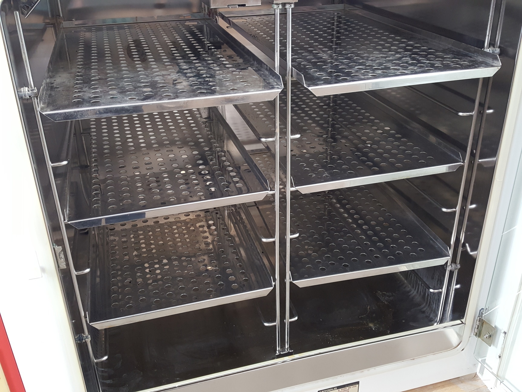 Image of Heraeus Laboratory Incubator Typ B 5060 EK-C02 Lab