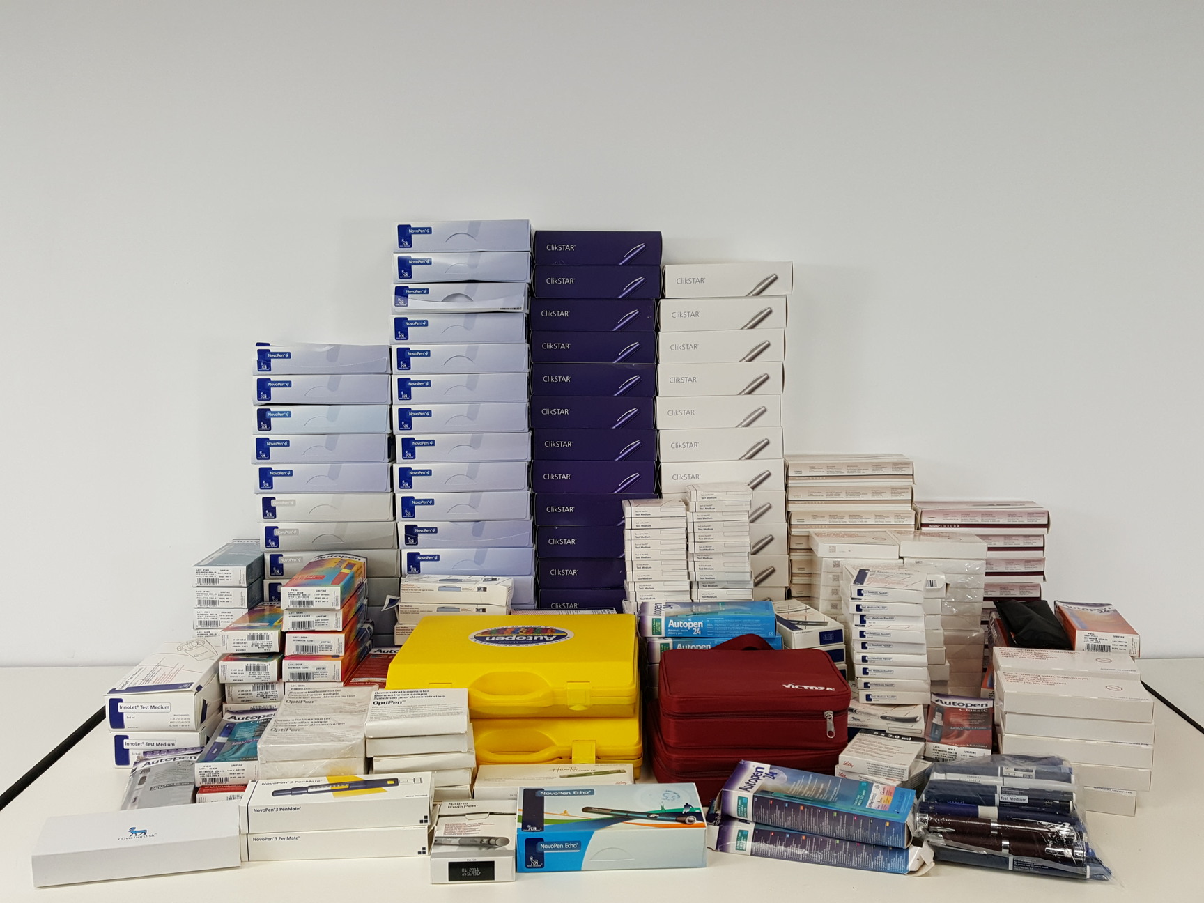 Image of Job lot of Insulin Pens and Cartridges