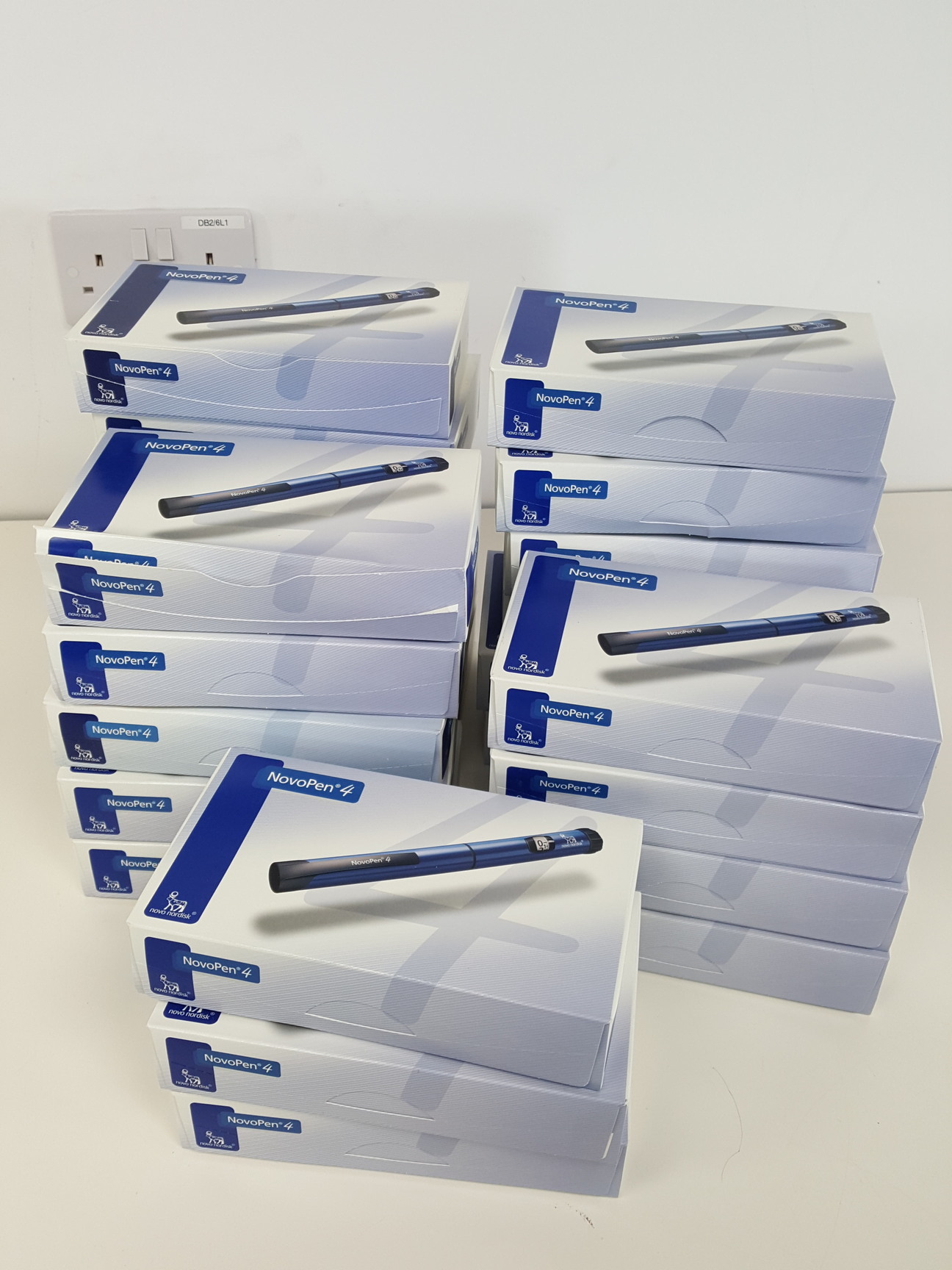 Image of Job lot of Insulin Pens and Cartridges
