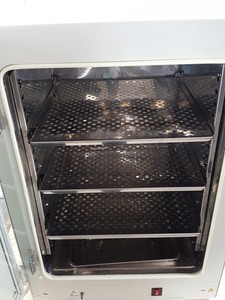 Thumbnail image of Sanyo C02 Laboratory Incubator Model - MCO-17 AIC Lab