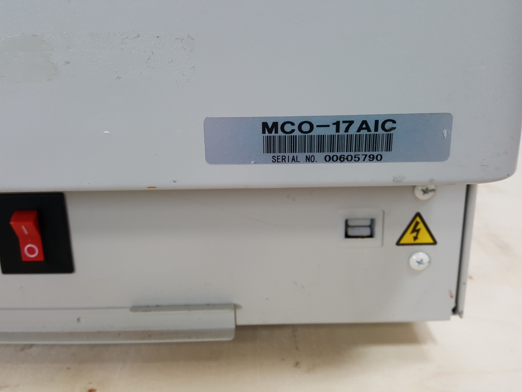 Image of Sanyo C02 Laboratory Incubator Model - MCO-17 AIC Lab