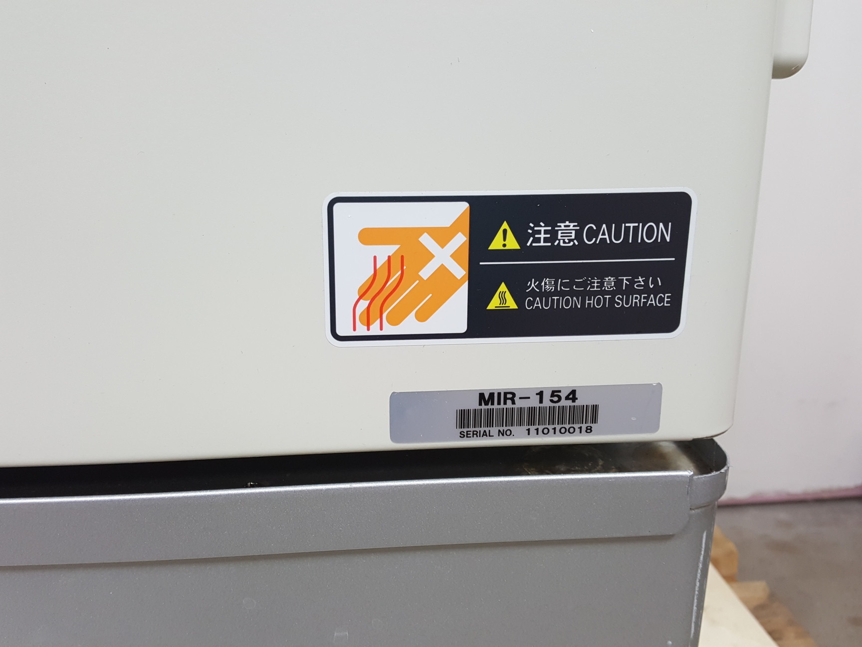 Image of Sanyo Laboratory Incubator Model - MIR-154 Lab