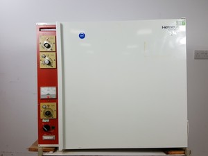 Thumbnail image of Heraeus Laboratory Incubator Typ B 5060 EK-C02 with Trolley Lab