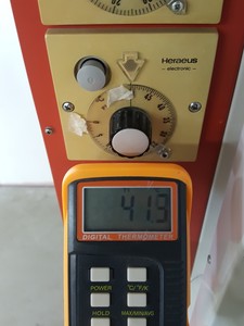 Thumbnail image of Heraeus Laboratory Incubator Typ B 5060 EK-C02 with Trolley Lab