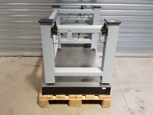Thumbnail image of Newport Optical Air Vibration Isolation Table Model - VW-3046-OPT-BB Lab