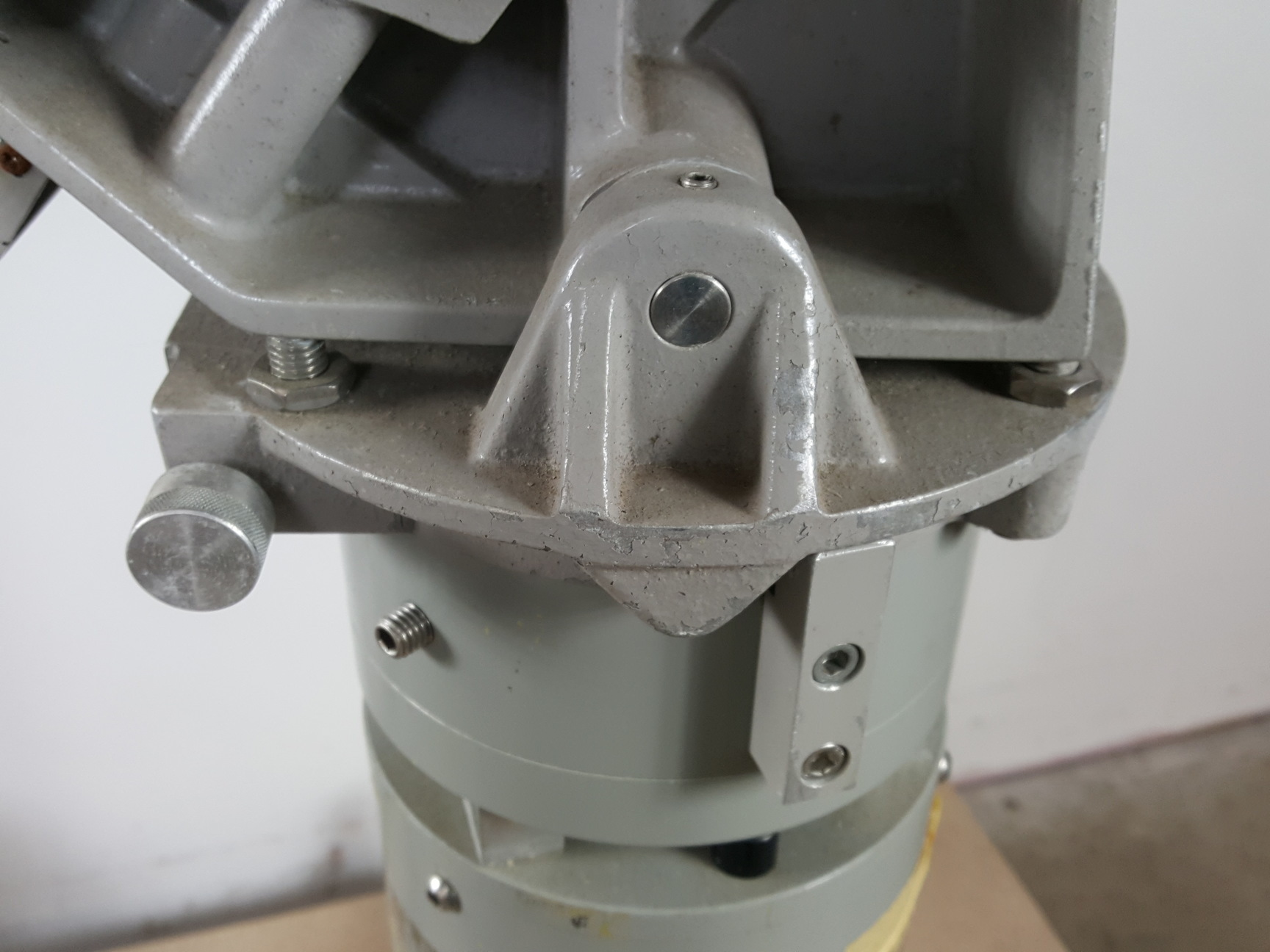 Image of Vintage 1988 Superscopes Ltd Titan 2 Telescope EQ Mount - 701 C2 Lab