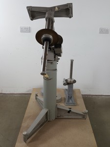 Thumbnail image of Vintage 1988 Superscopes Ltd Titan 2 Telescope EQ Mount - 701 C2 Lab