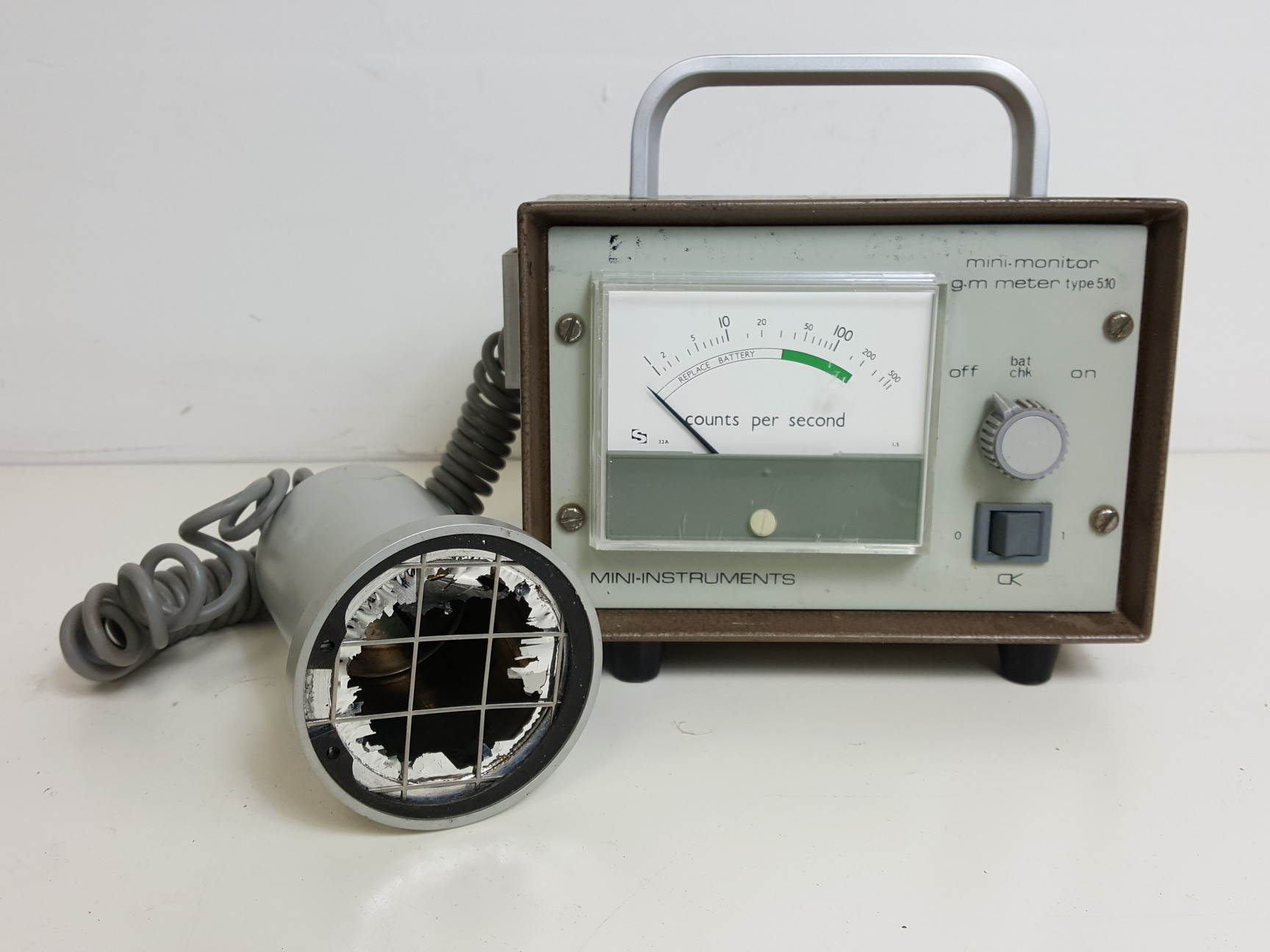 Image of 4 X Mini-Instruments Mini-Monitor G.M & Scintillation Meters - 510 & 540 Lab