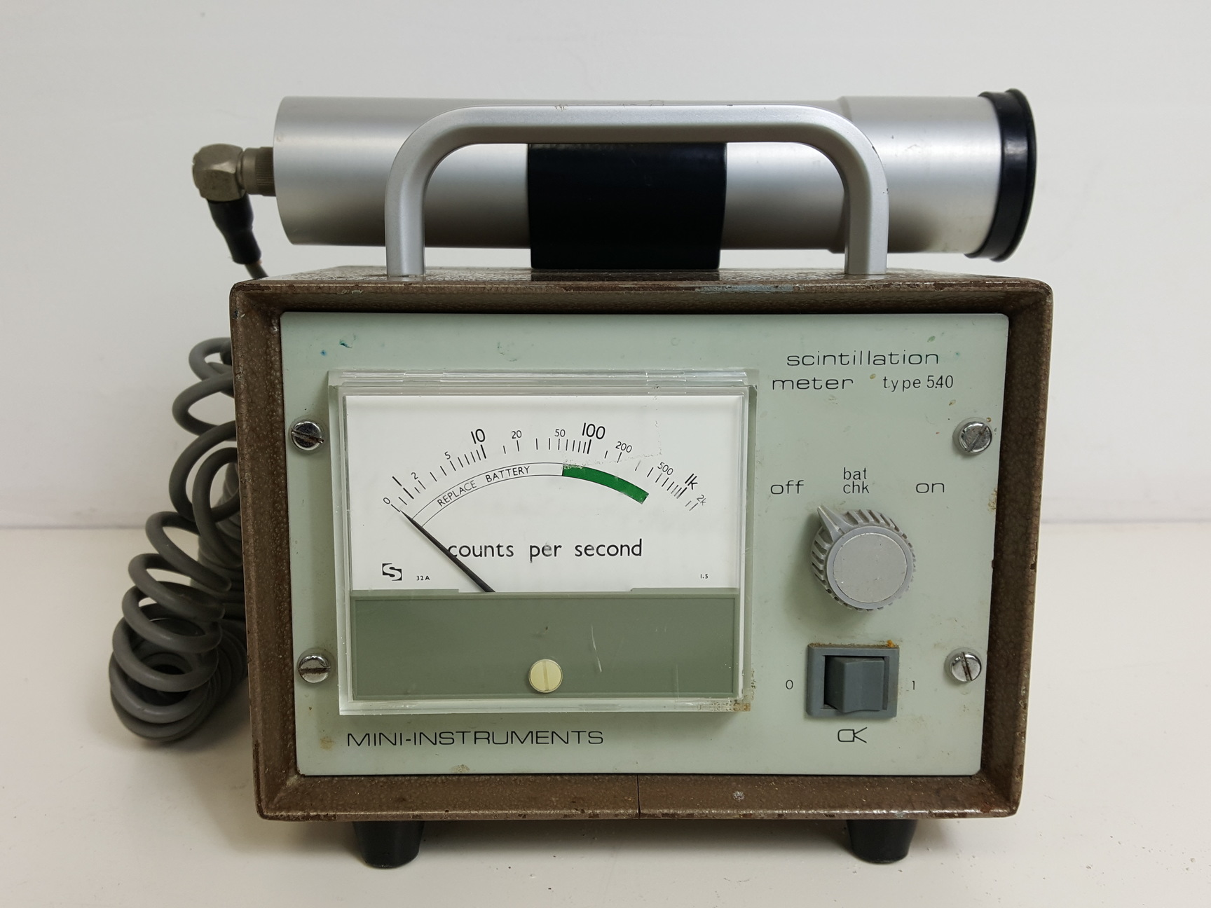 Image of 4 X Mini-Instruments Mini-Monitor G.M & Scintillation Meters - 510 & 540 Lab