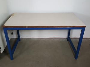 Thumbnail image of Flow Laboratories Gelaire BSB4 Laminar Air Flow Safety Cabinet Lab Spares/Repair