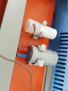 Thumbnail image of Flow Laboratories Gelaire BSB4 Laminar Air Flow Safety Cabinet Lab Spares/Repair