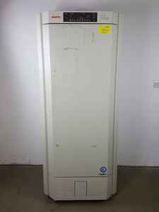 Thumbnail image of Sanyo Versatile Environmental Test Chamber  Model - MLR-350 Lab