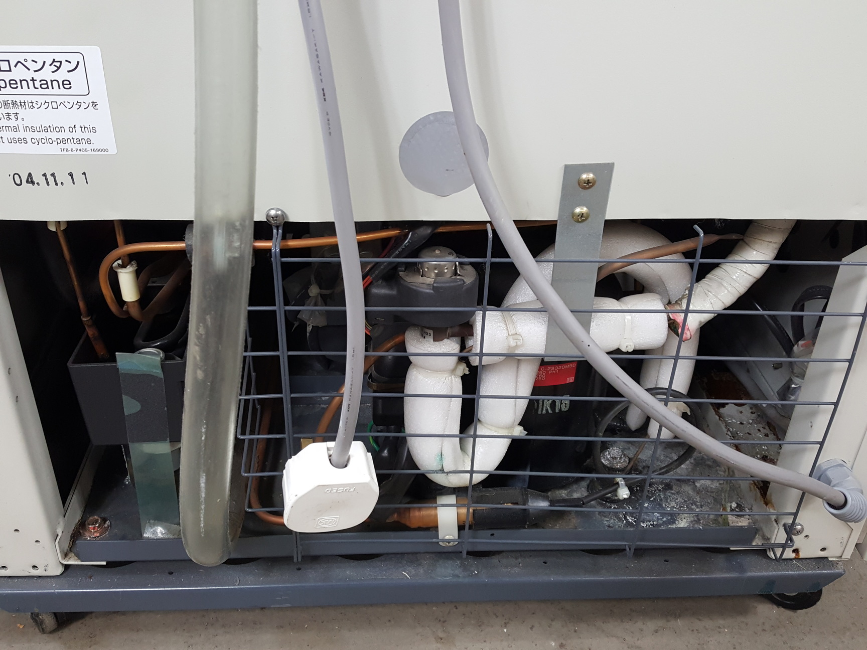 Image of Sanyo Versatile Environmental Test Chamber  Model - MLR-350 Lab