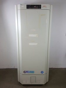 Thumbnail image of Sanyo Growth Cabinet Model  MLR-350 Lab Spares or Repairs