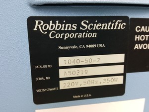 Thumbnail image of Robbins Scientific Micro Hybridization Incubator  Model 2000  Cat no. 1040-50-2 