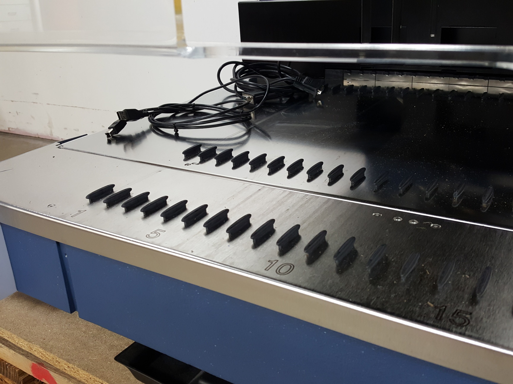 Image of Hamilton Microlab Star Automated Robotic Liquid Handling System Lab