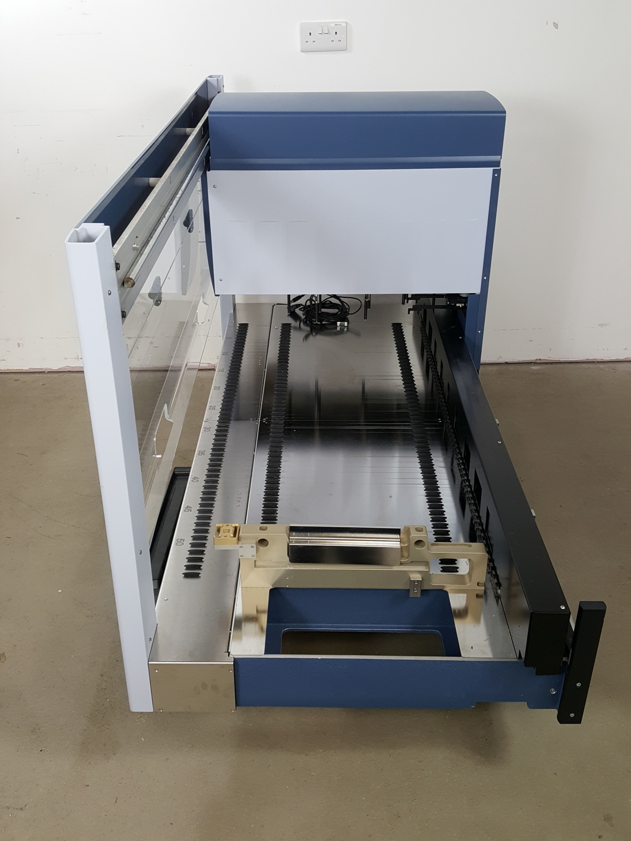 Image of Hamilton Microlab Star Automated Robotic Liquid Handling System Lab