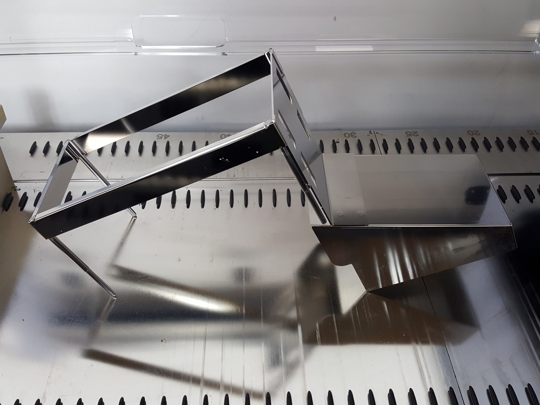 Image of Hamilton Microlab Star Automated Robotic Liquid Handling System Lab