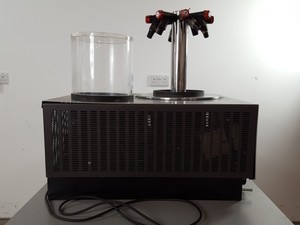 Thumbnail image of EDWARDS Modulyo Freeze Dryer EF4 Lab + Accessories