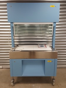 Thumbnail image of Tecniplast CS5 Laminar Flow Cabinet Changing Station Type - 9CACGCS512UK Lab
