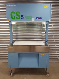 Thumbnail image of Tecniplast CS5 Laminar Flow Cabinet Changing Station Type - 9CACGCS512UK Lab
