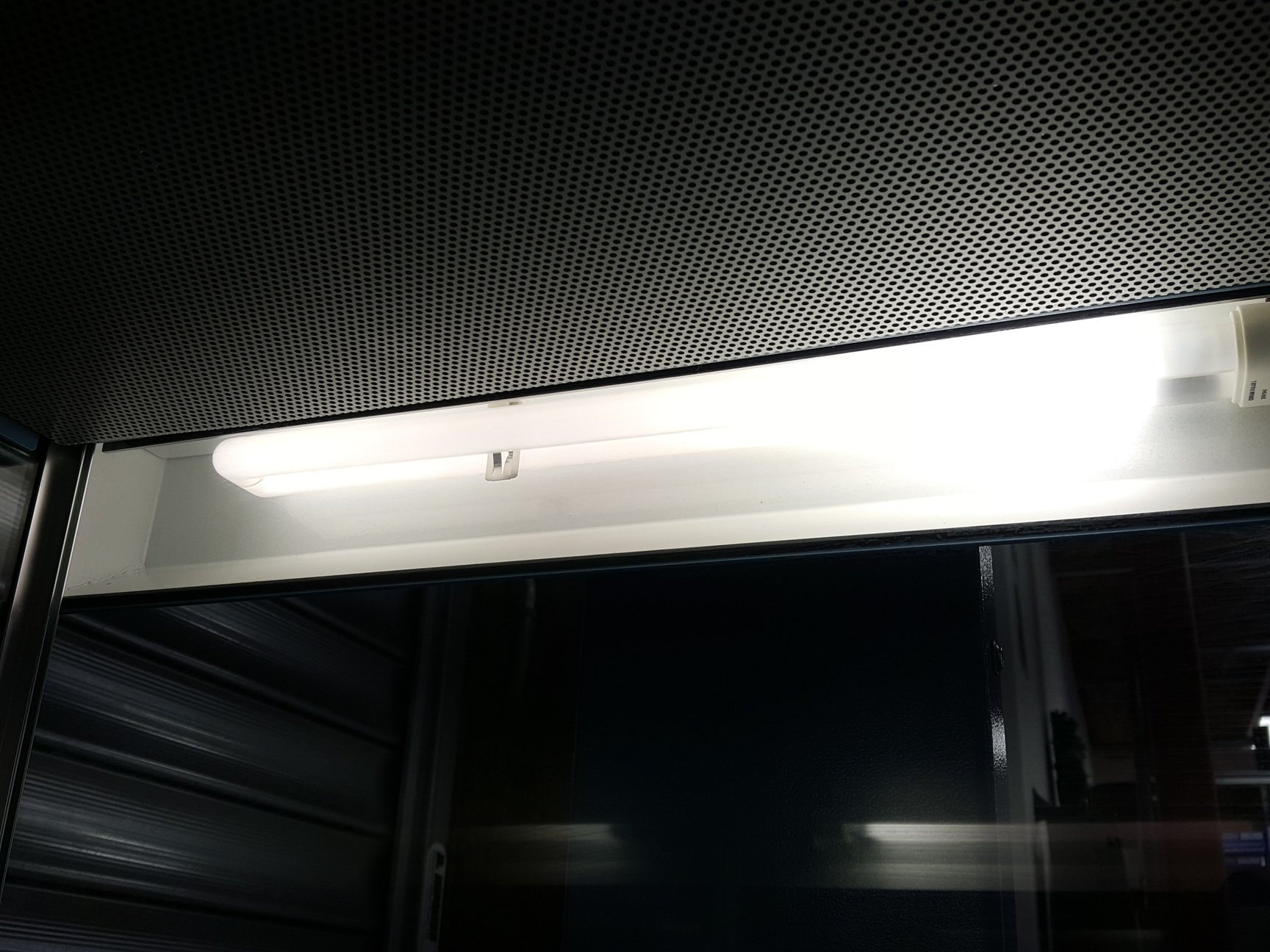 Image of Tecniplast CS5 Changing Station Laminar Flow Cabinet Type - 9CACGCS512UK Lab