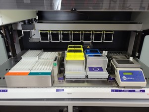 Thumbnail image of Abbott M2000SP Liquid Handler RealTime Molecular Biology Analyser RT-PCR Lab