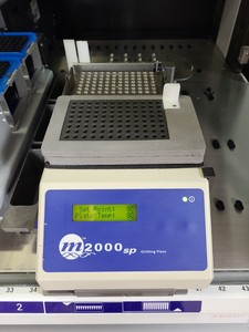 Thumbnail image of Abbott M2000SP Liquid Handler RealTime Molecular Biology Analyser RT-PCR Lab
