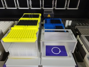 Thumbnail image of Abbott M2000SP Liquid Handler RealTime Molecular Biology Analyser RT-PCR Lab