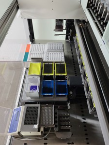 Thumbnail image of Abbott M2000SP Liquid Handler RealTime Molecular Biology Analyser RT-PCR Lab