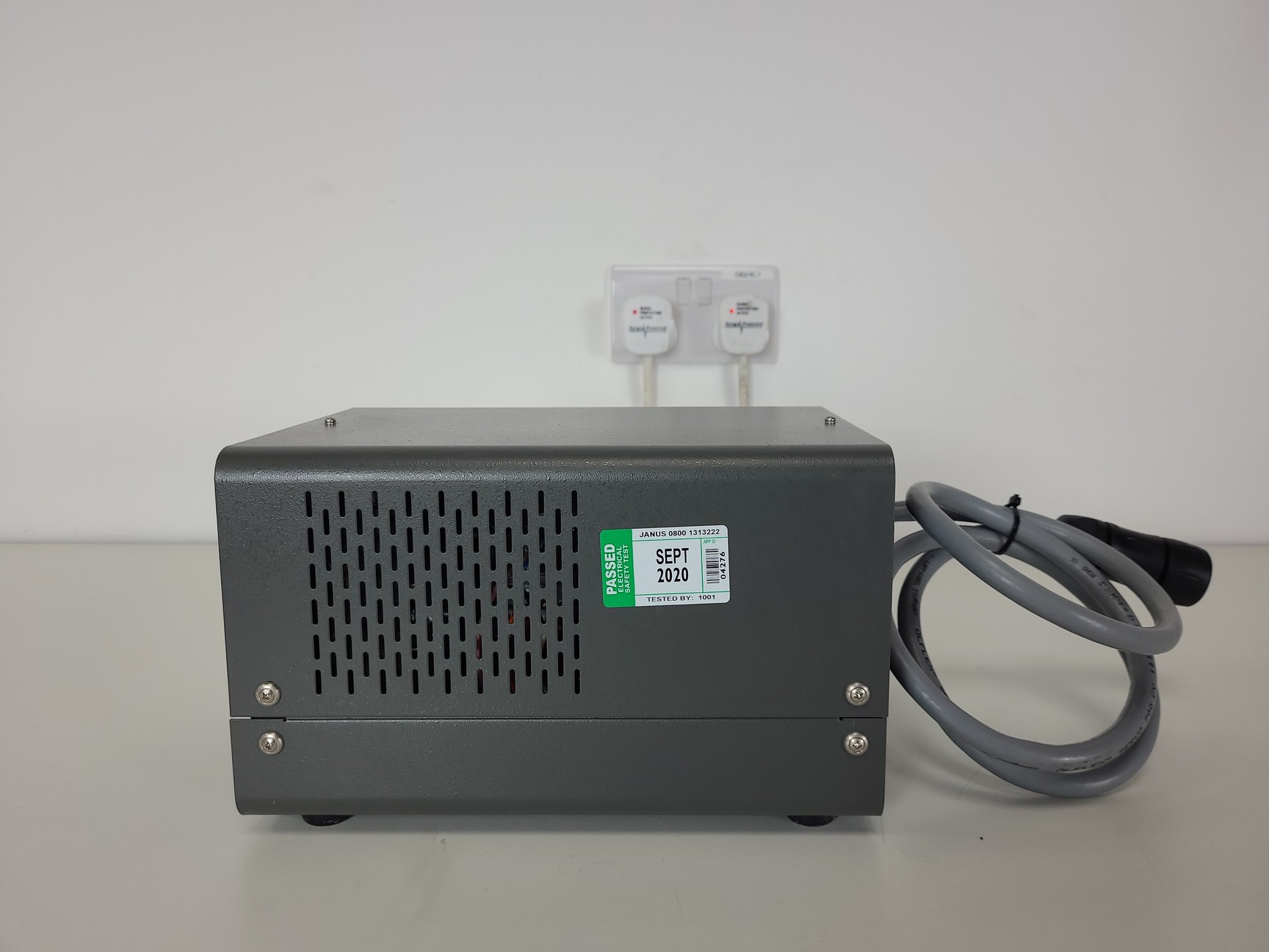 Image of Diagenode Bioruptor Twin Sonication System w/ Neslab RTE7 Circulating Bath Lab