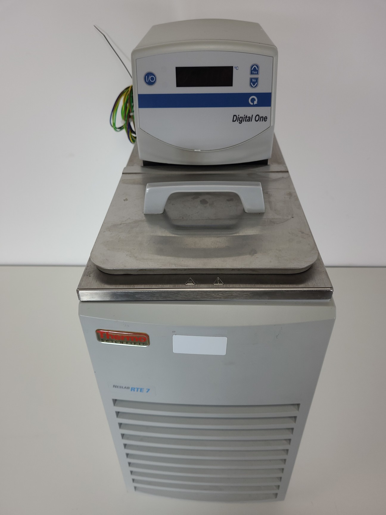 Image of Diagenode Bioruptor Twin Sonication System w/ Neslab RTE7 Circulating Bath Lab
