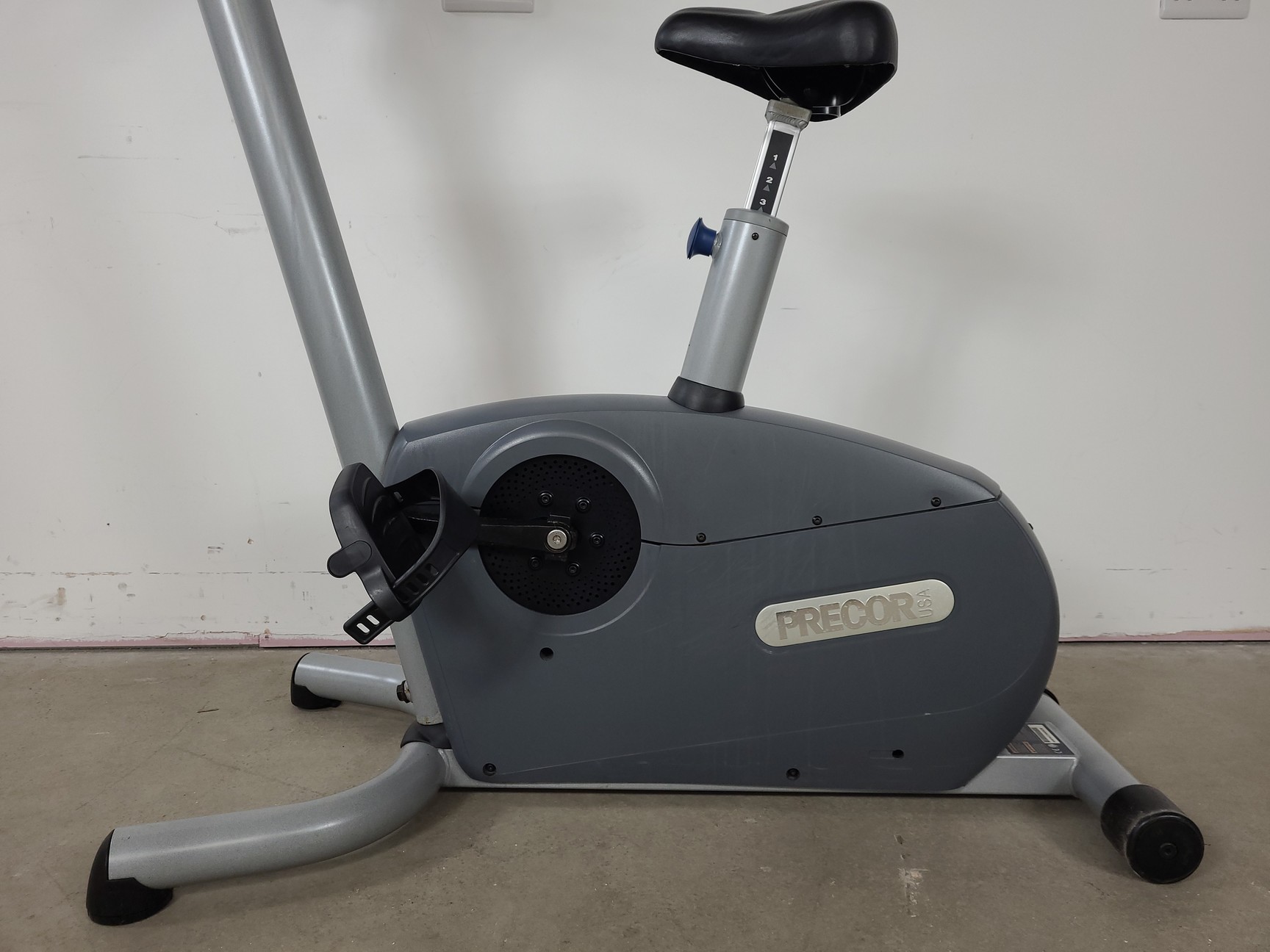 Image of Precor C842i Commercial Cycle Exercise Bike Gym 