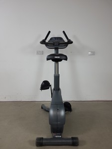Thumbnail image of Precor C846i Commercial Cycle Exercise Bike Gym
