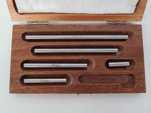 Thumbnail image of Job Lot Vintage Measuring - Micrometers, Gauges, Indicators, Starrett, M&W,