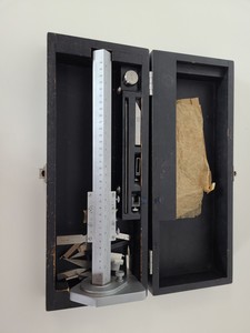 Thumbnail image of Job Lot Vintage Measuring - Micrometers, Gauges, Indicators, Starrett, M&W,