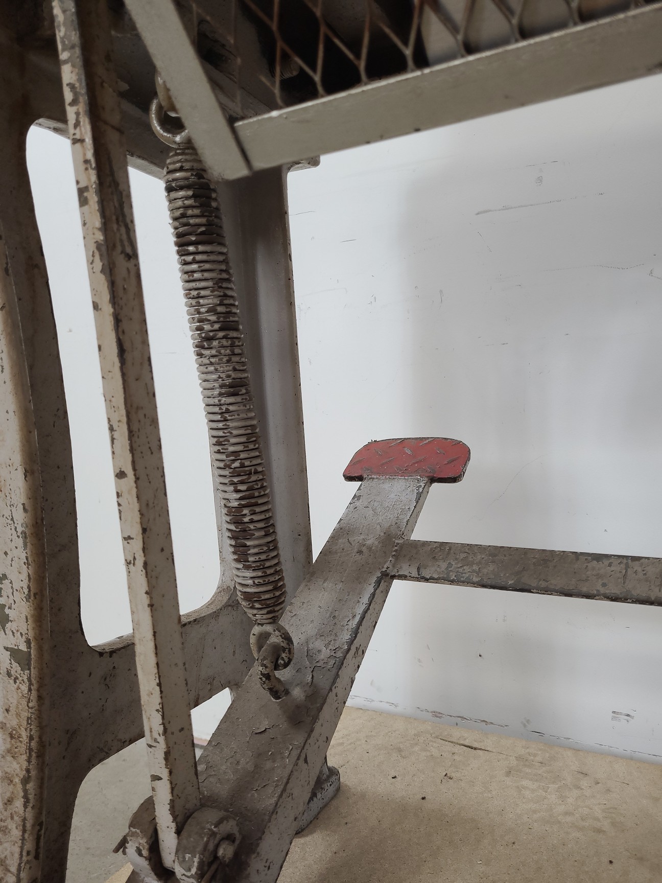 Image of Engineering Workshop Foot-Operated Sheet Metal Guillotine