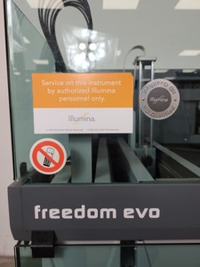 Thumbnail image of Tecan Freedom Evo WS Illumina Liquid Handling Robot System Lab