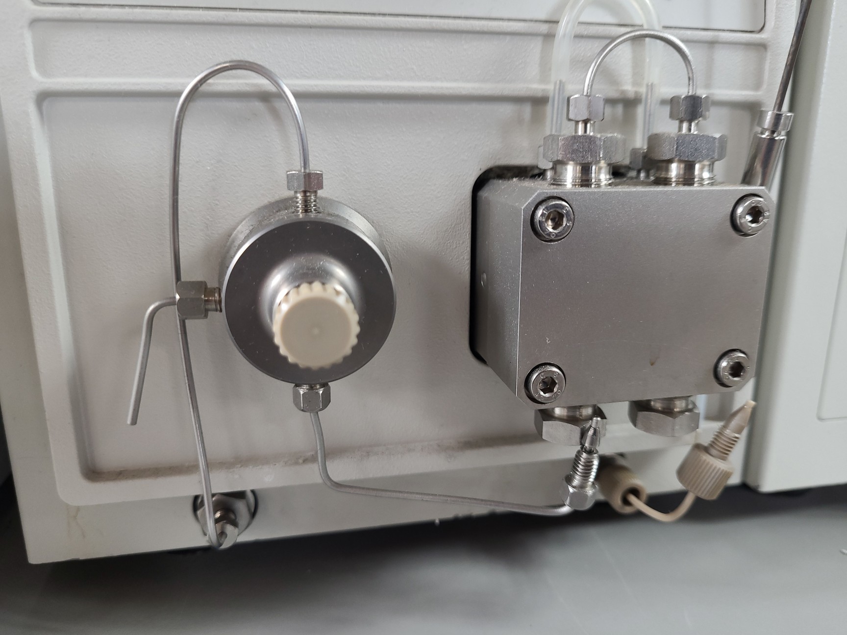 Image of LC Packings Spark Holland HPLC System - Famos, Switchos, Ultimate Lab
