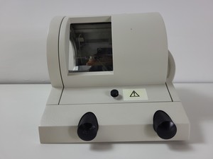 Thumbnail image of Applied Biosystems Mariner Biospectrometry Spectrometer Workstation Mass Spec 