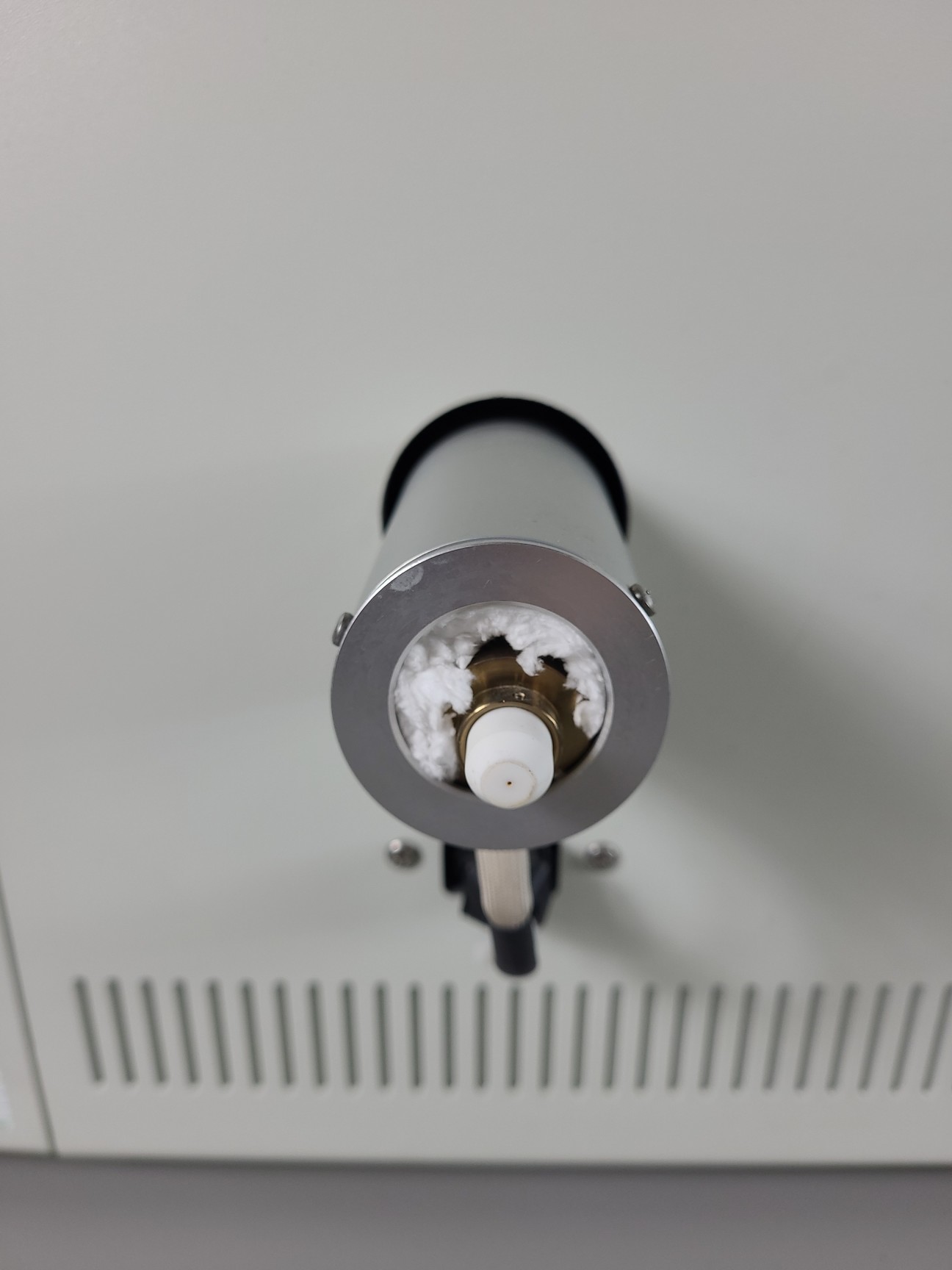 Image of Thermo Finnigan Trace GC Gas Chromatograph Model K07200000000040 Lab