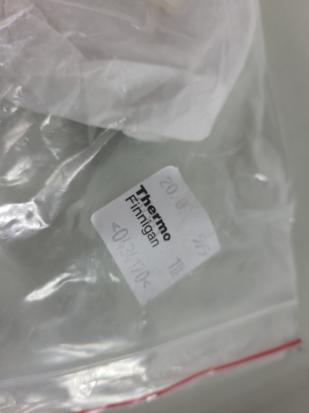 Image of Thermo Finnigan Trace GC Gas Chromatograph Model K07200000000040 Lab