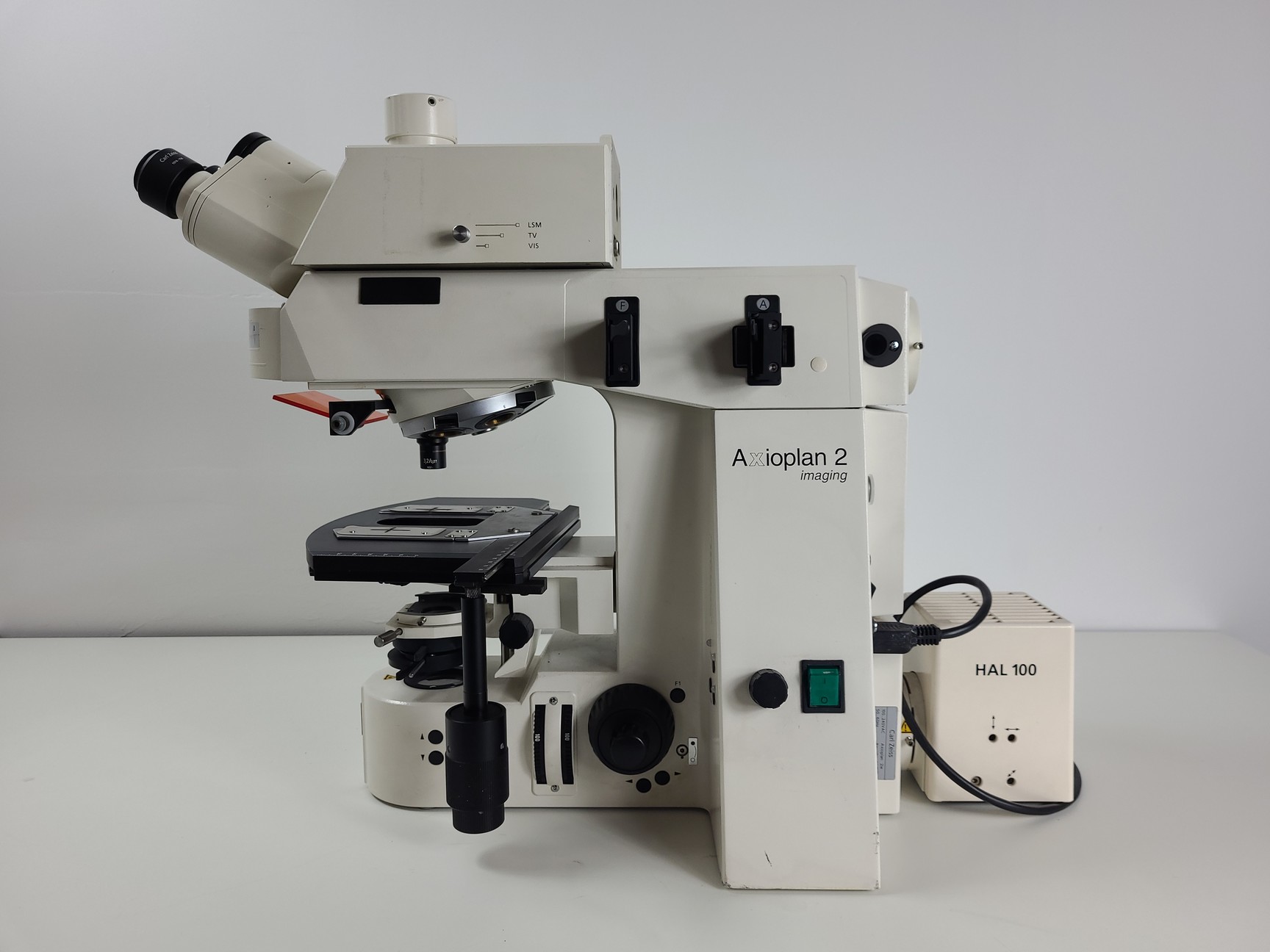 Image of Zeiss Axioplan 2 Imaging Trinocular Microscope w/ 3,2/0,07  160/- Objective Lab