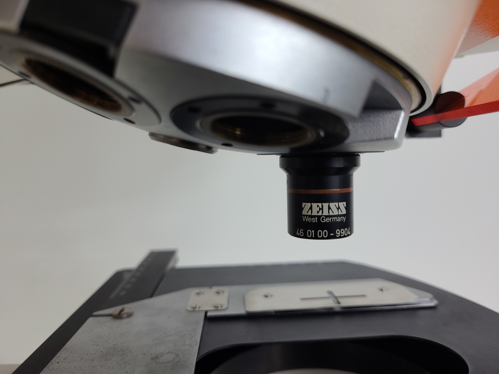 Image of Zeiss Axioplan 2 Imaging Trinocular Microscope w/ 3,2/0,07  160/- Objective Lab