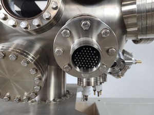 Thumbnail image of Surface Science Instrument VG Scientific UHV Vacuum Chamber & StarCell Ion Pump 